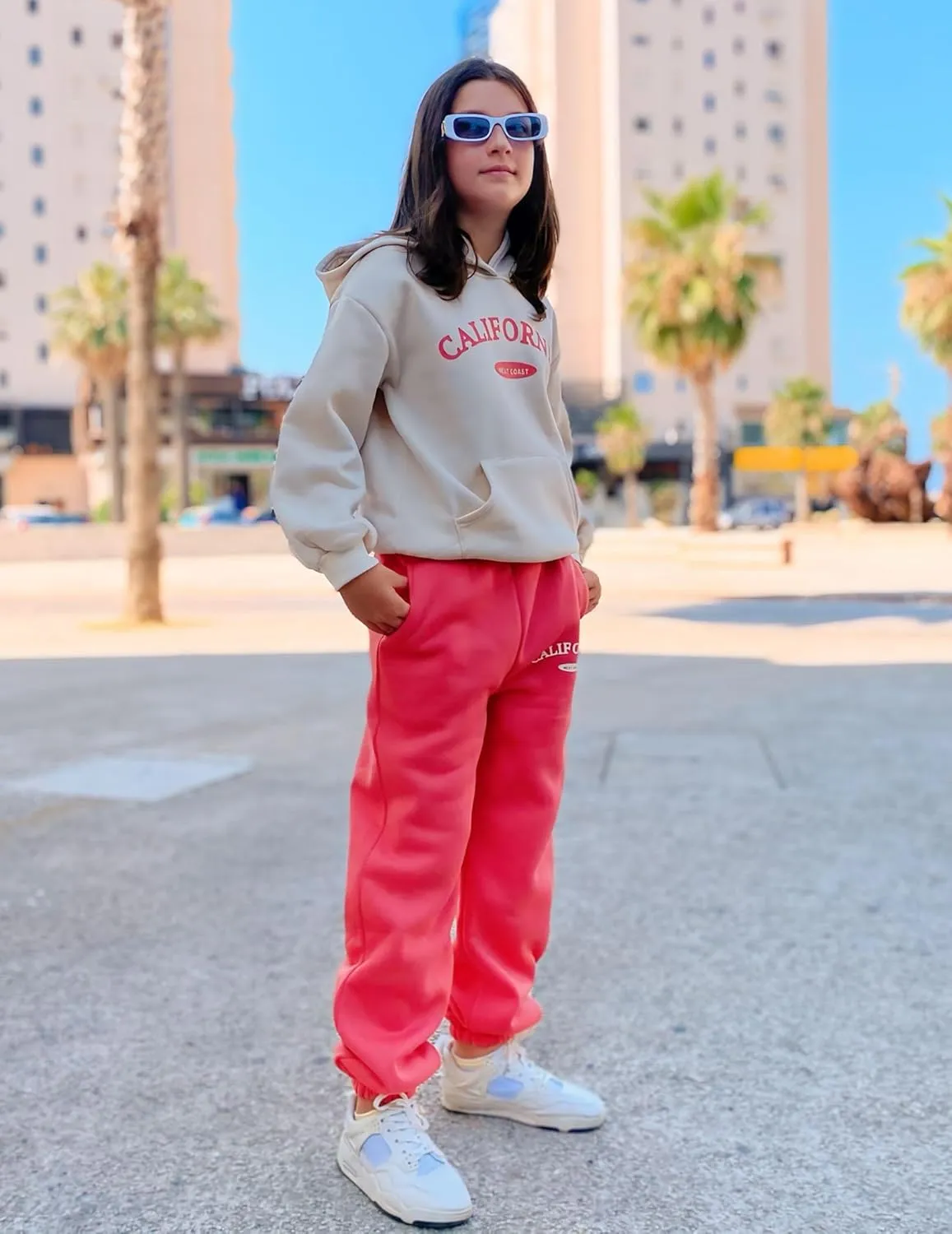 Arshiner Girls 2 Piece Hoodie Sets Oversized Sweatshirt and Baggy