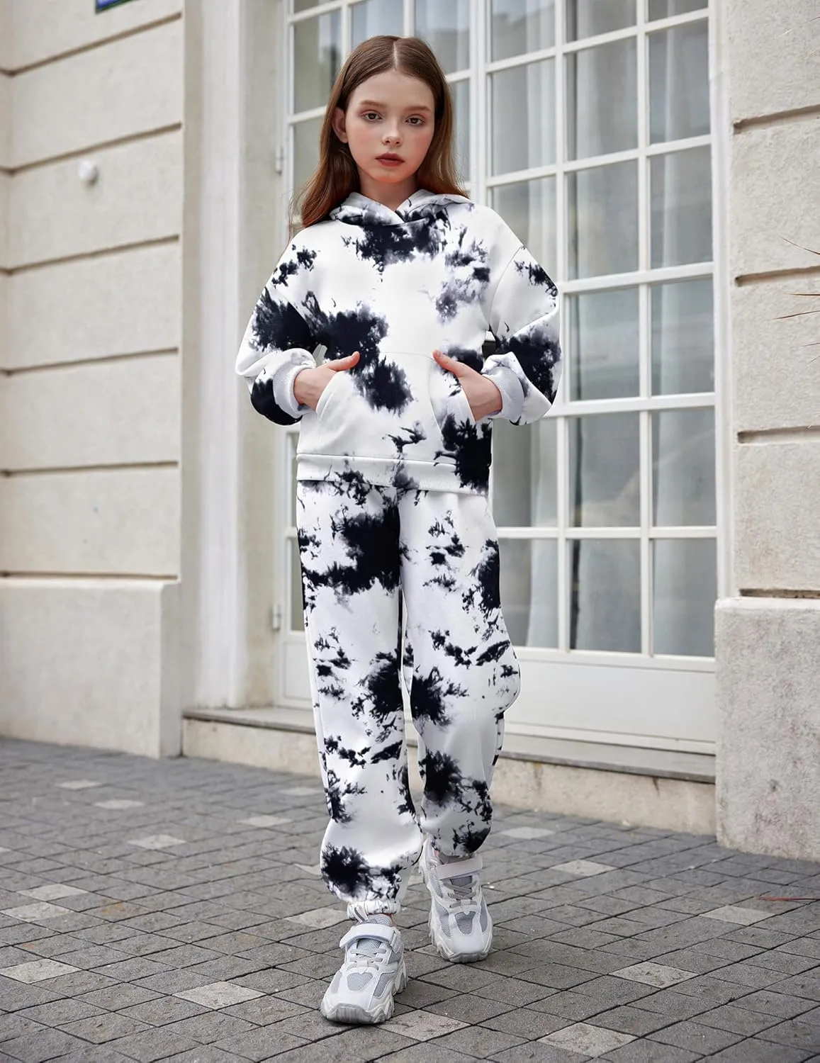 Arshiner Girls 2 Piece Hoodie Sets Oversized Sweatshirt and Baggy