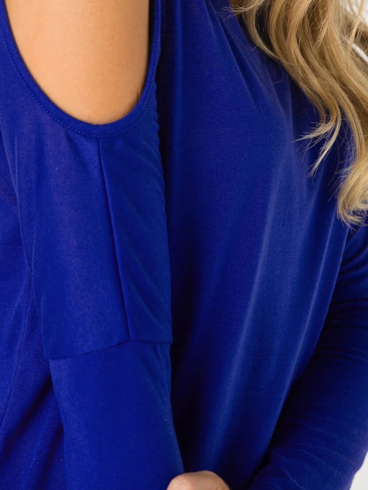 Custom Round Neck Cold Shoulder Long Sleeves T-shirt