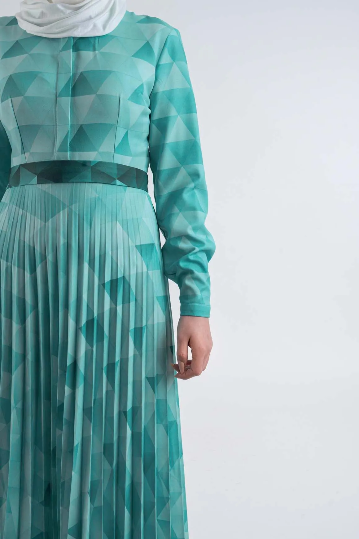 Diamond pleat dress-Abaya Fashion