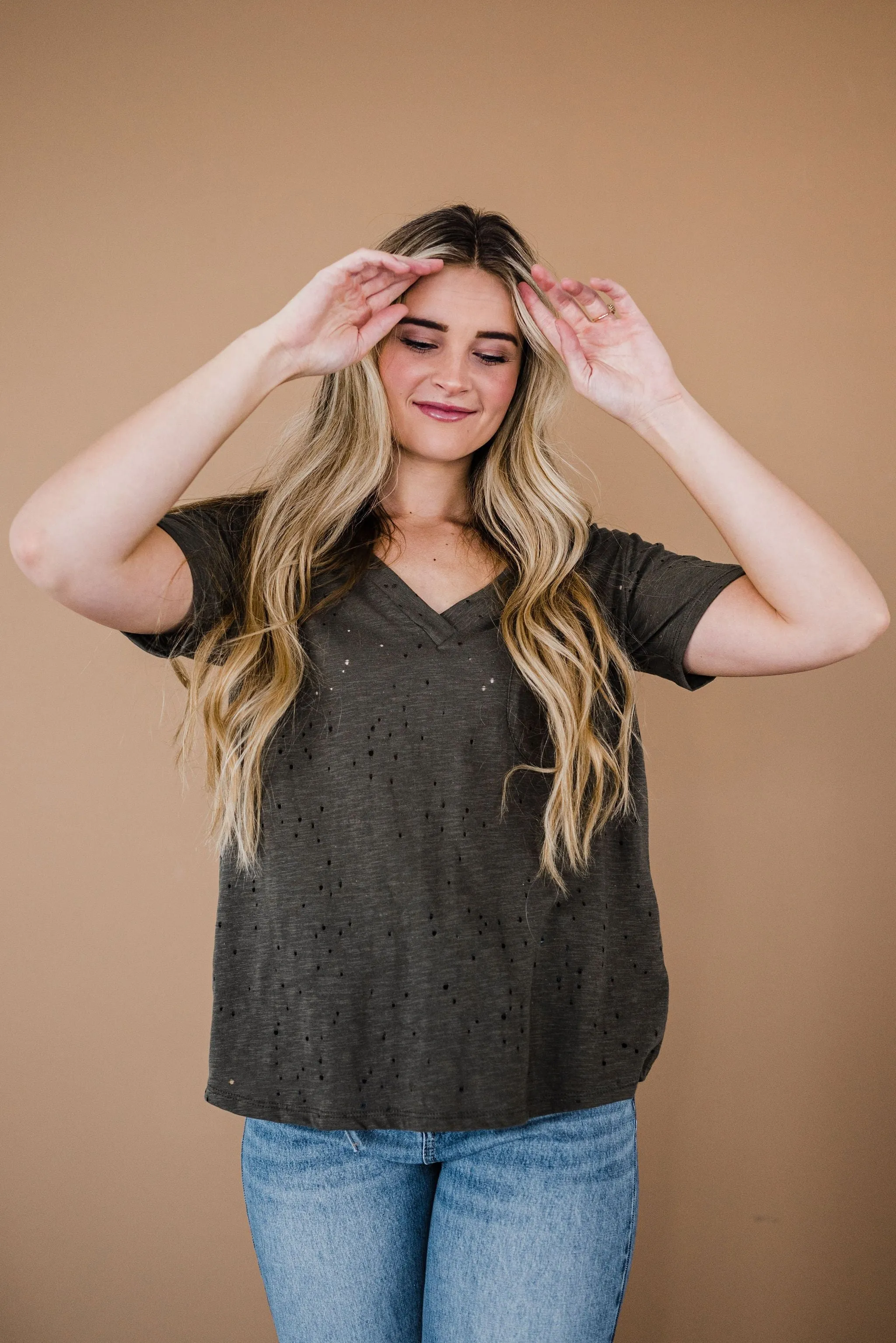 Distressed Boyfriend Tee - Black