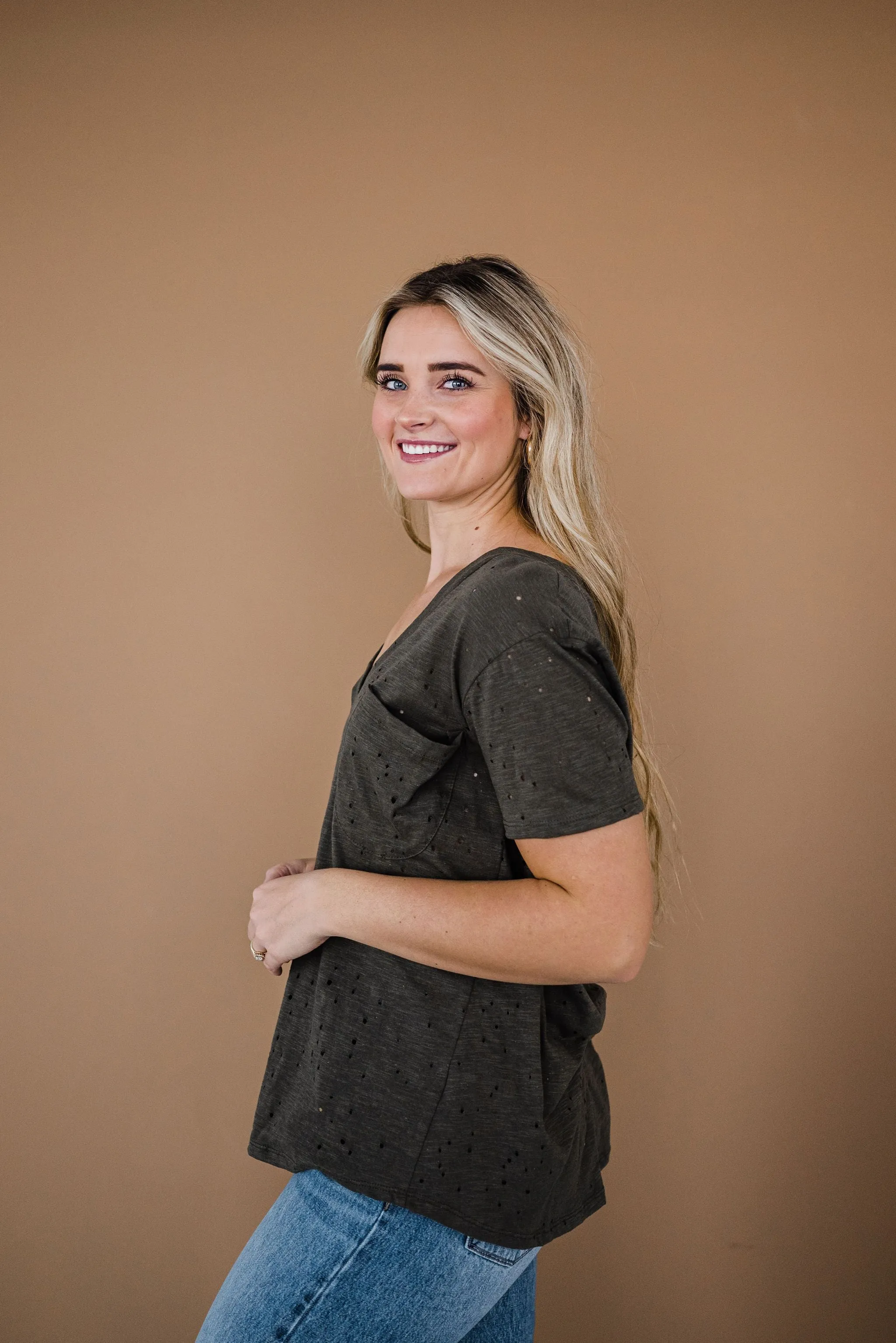 Distressed Boyfriend Tee - Black