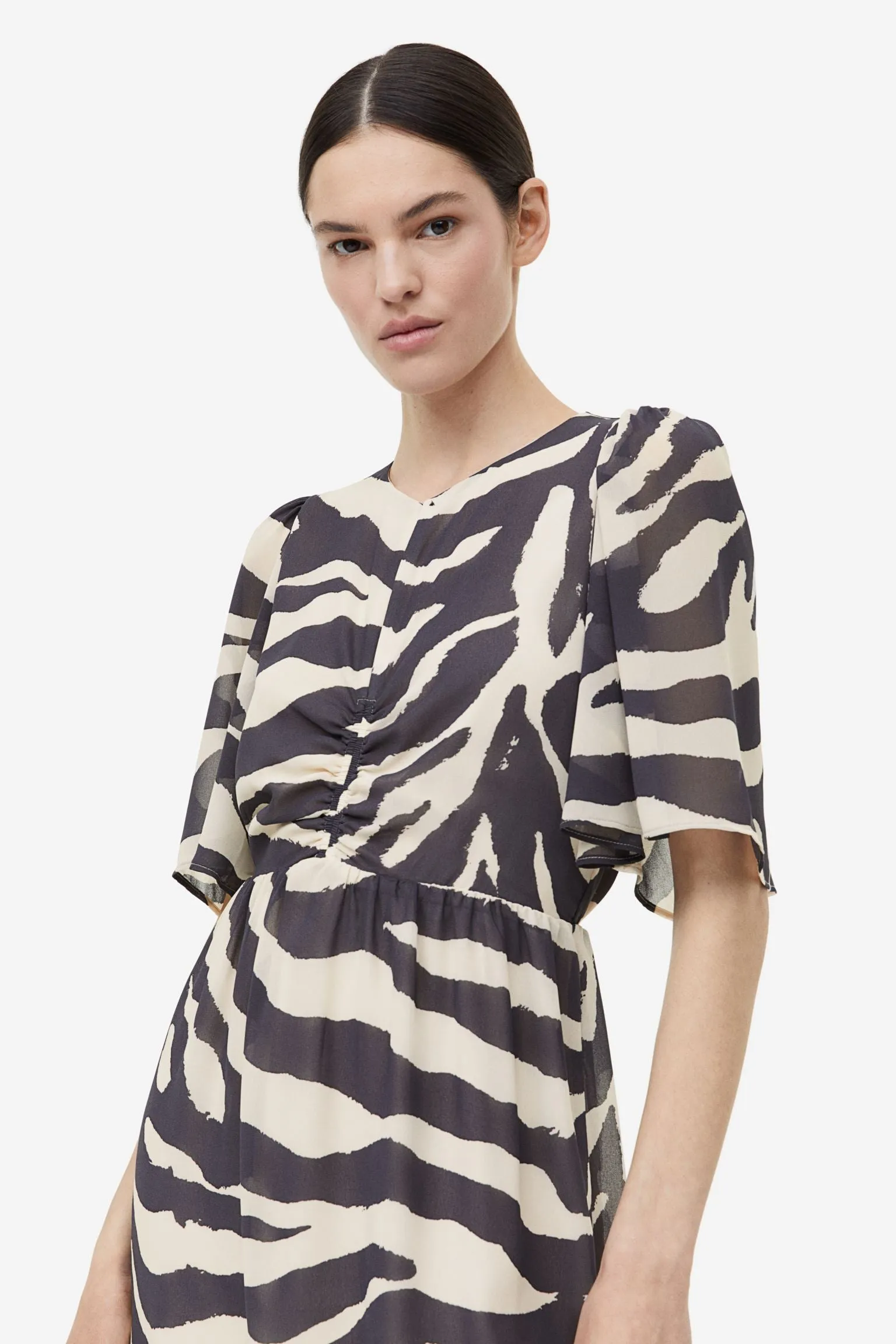 H&M Butterfly-sleeved dress, light beige/black