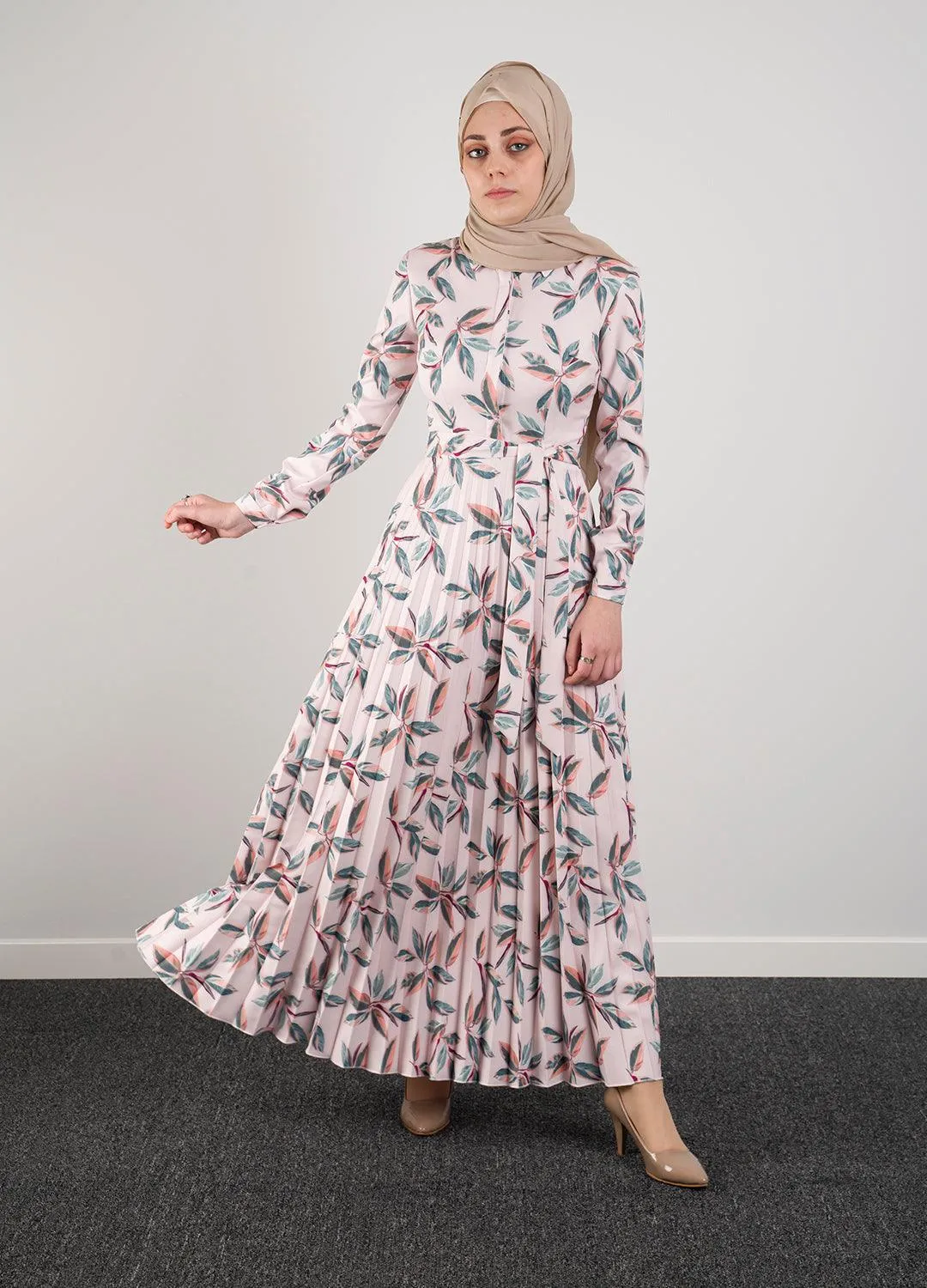 Multi-leaf dress